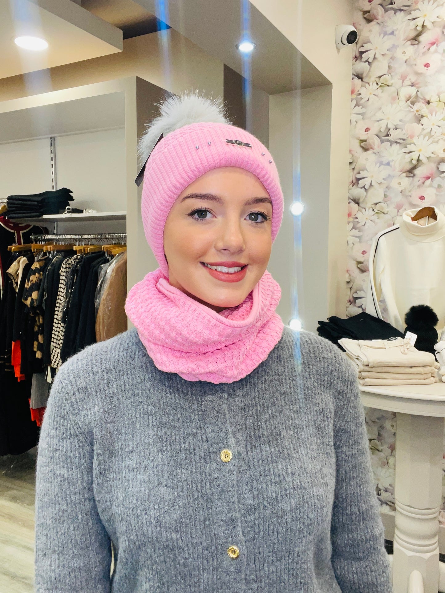 FRANIA PALE PINK HAT SET