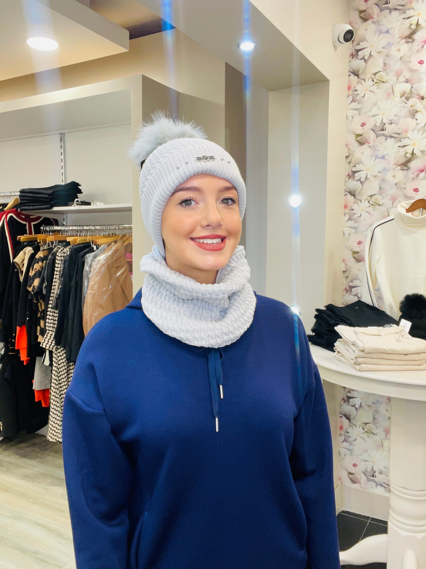 FRANIA GREY HAT SET
