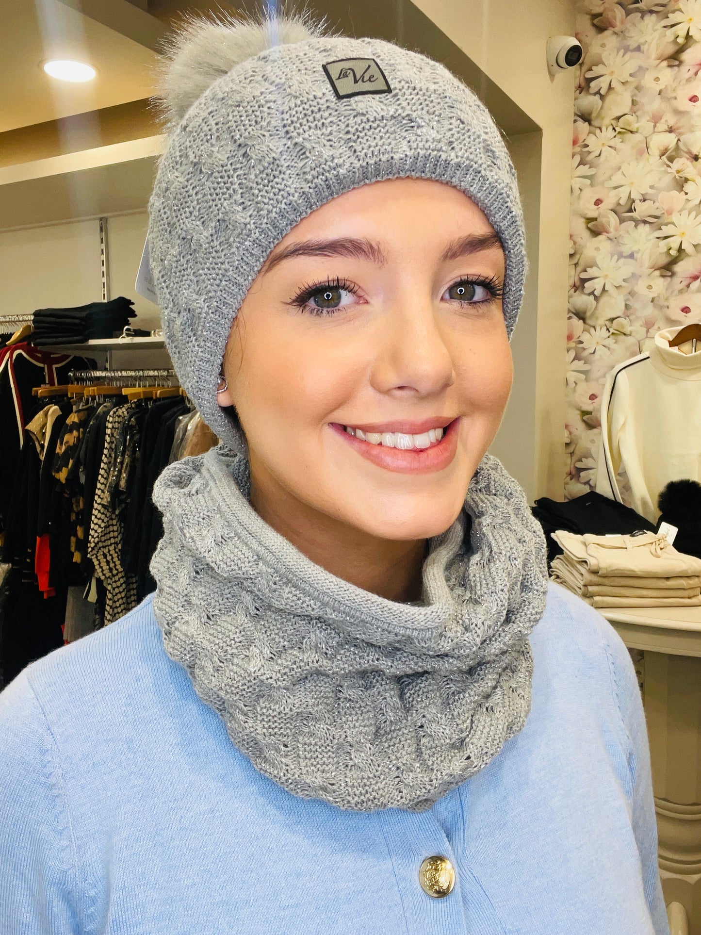 BEATA BLUE HAT SET
