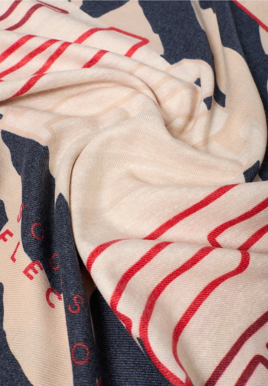 CAELYN RED SCARF