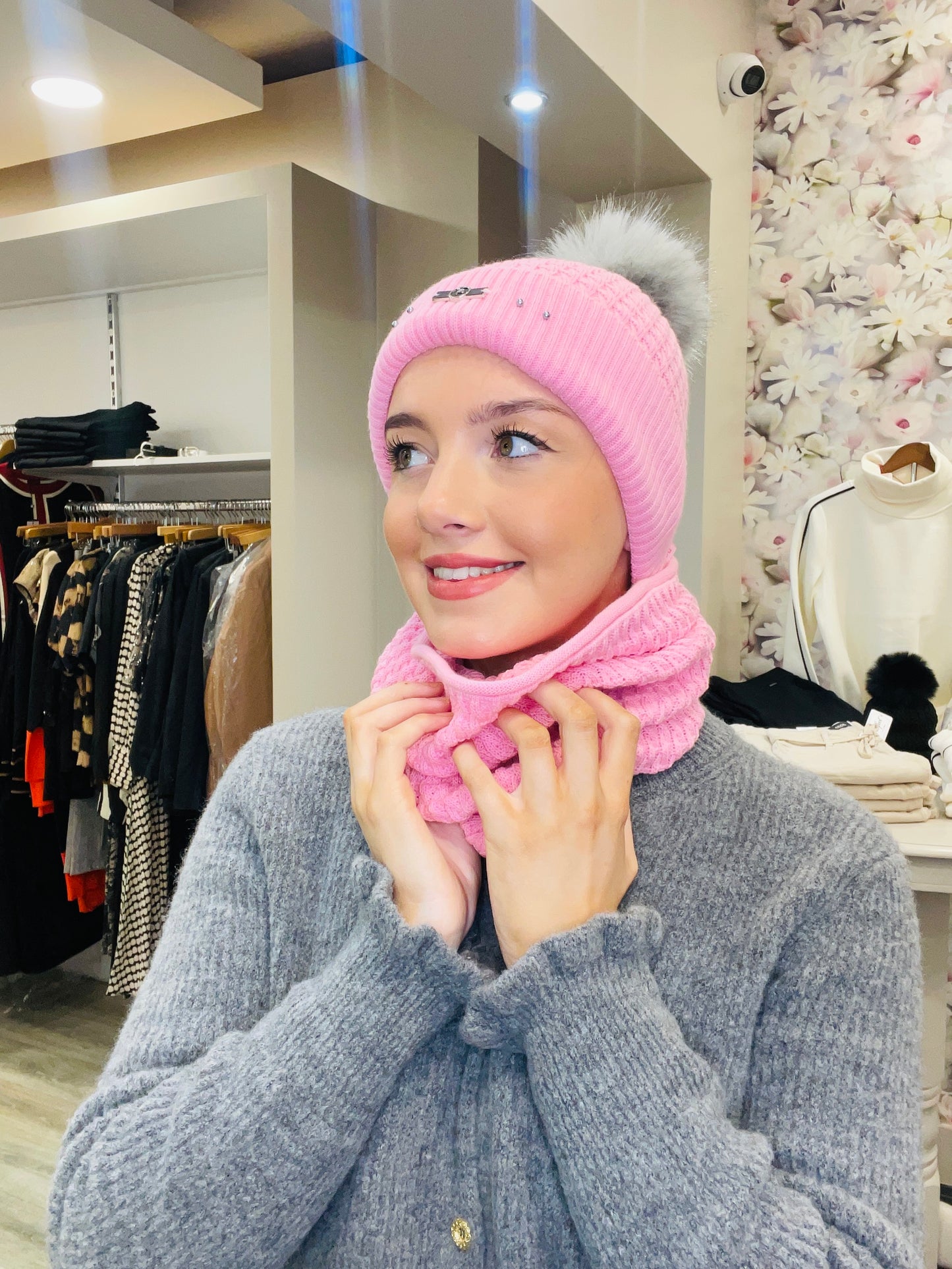 FRANIA PALE PINK HAT SET