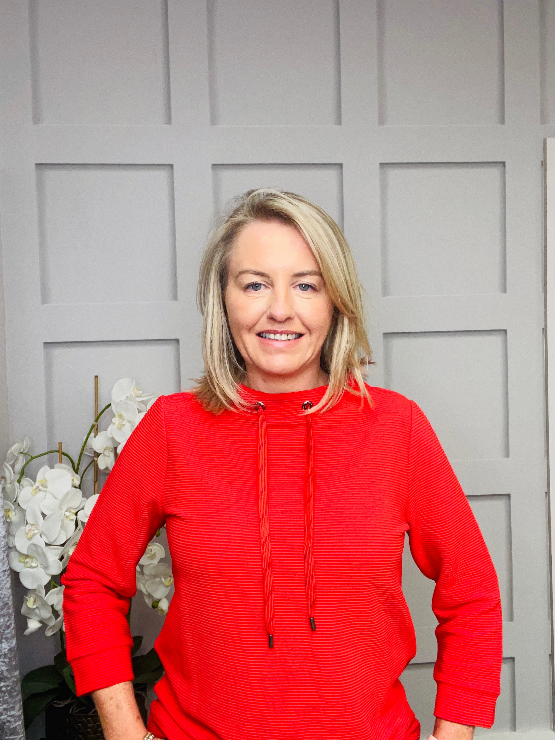 RITA RED TOP