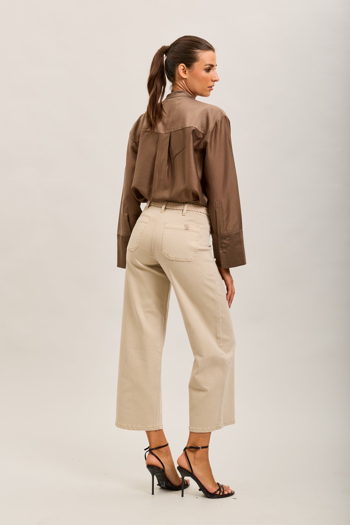 TYAN BEIGE JEAN