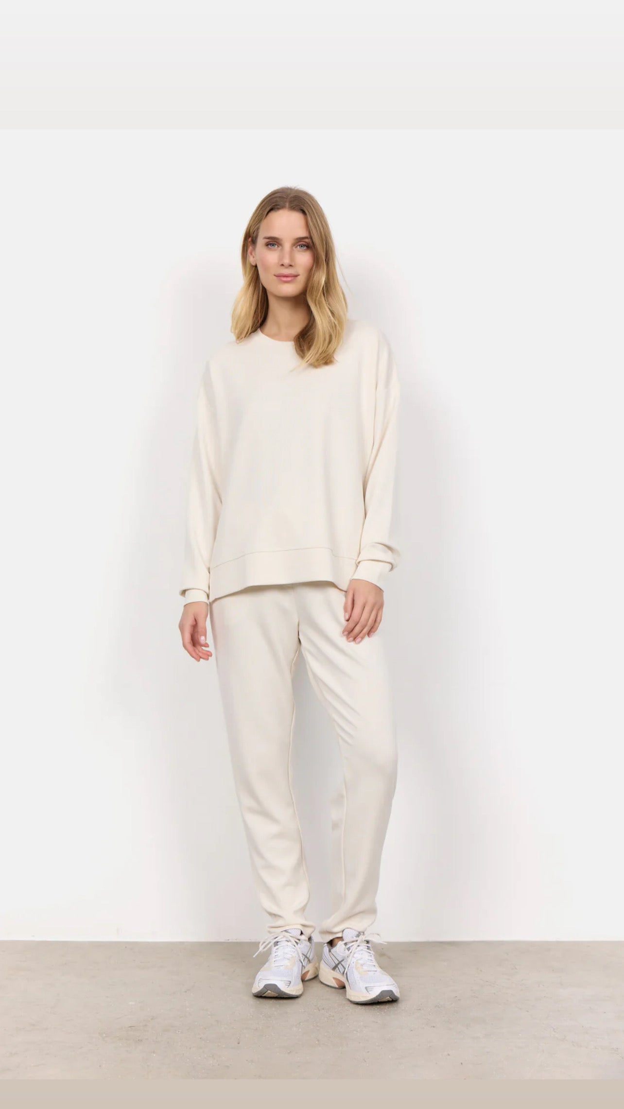 JILL CREAM SWEATER