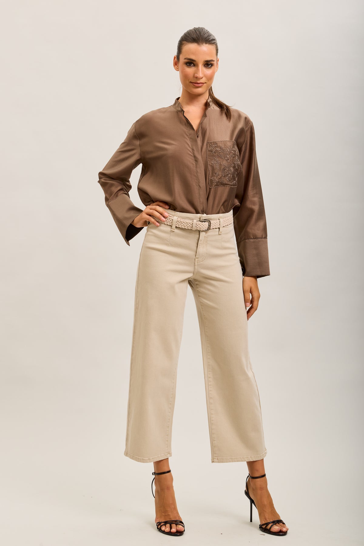 TYAN BEIGE JEAN