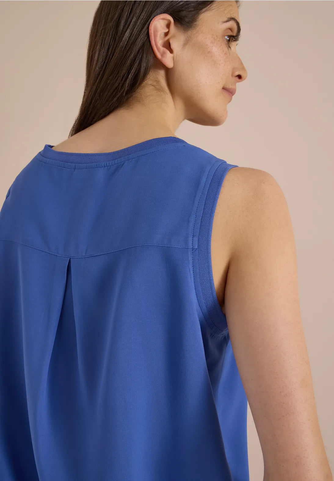 MINNA BLUE TOP