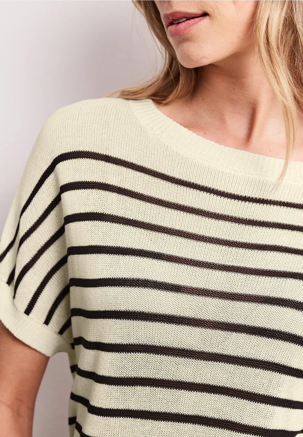 YSA CREAM TOP