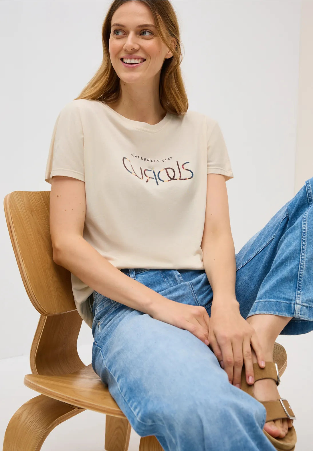 CURIOUS BEIGE TEE