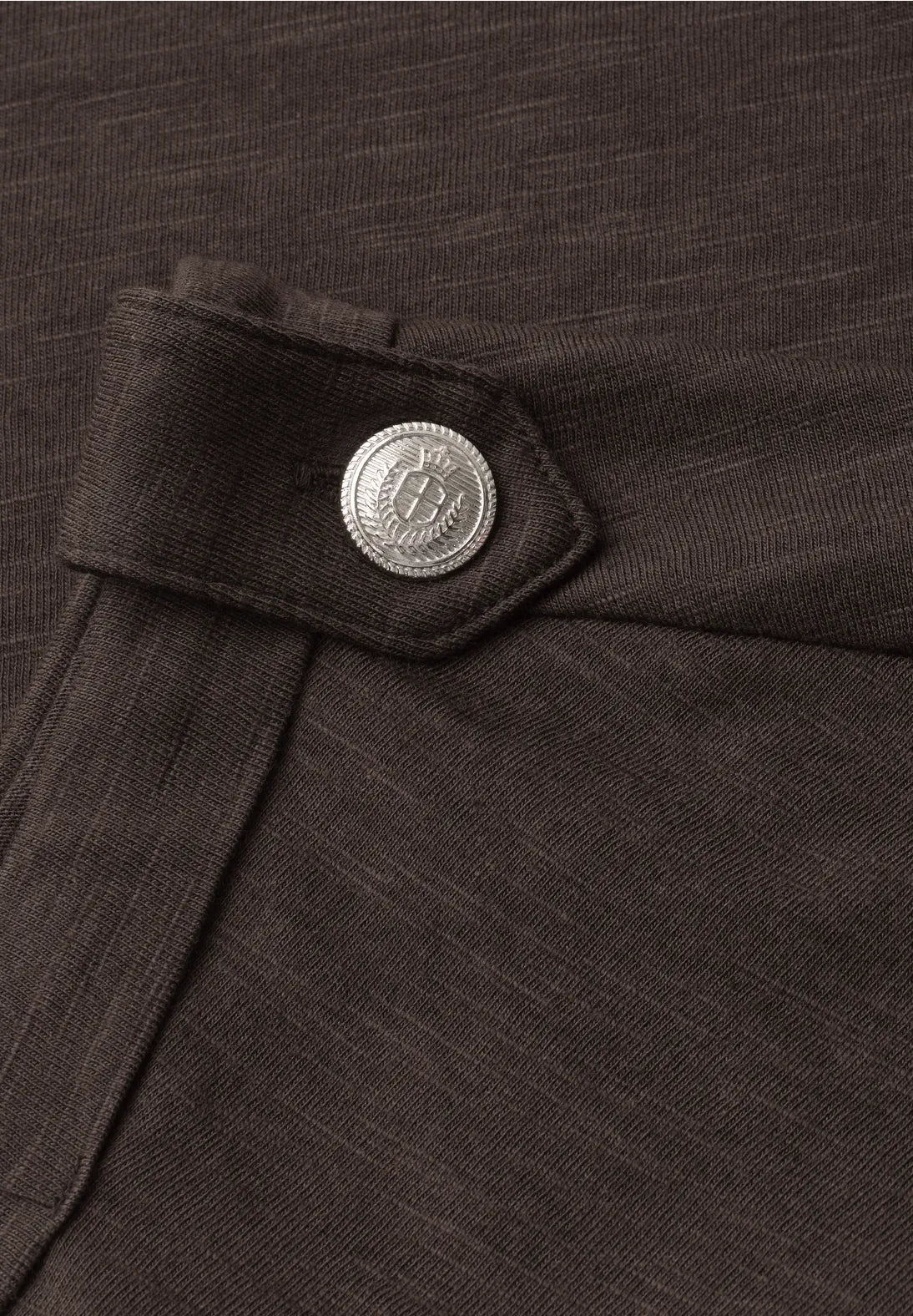 JEN BROWN TEE