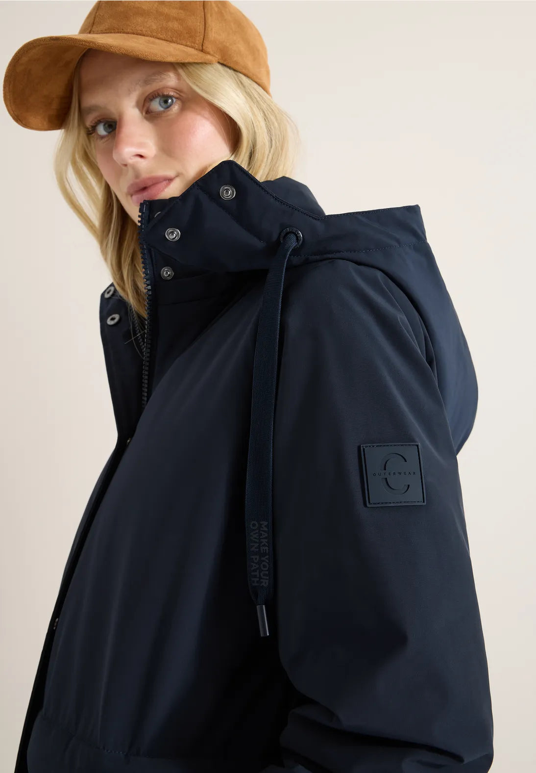 VAN COAT