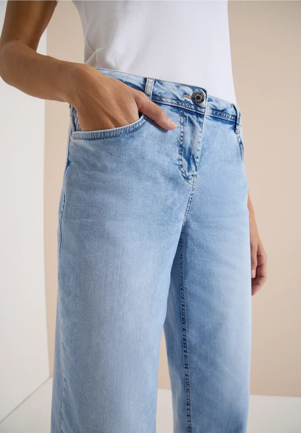 LATINA JEANS