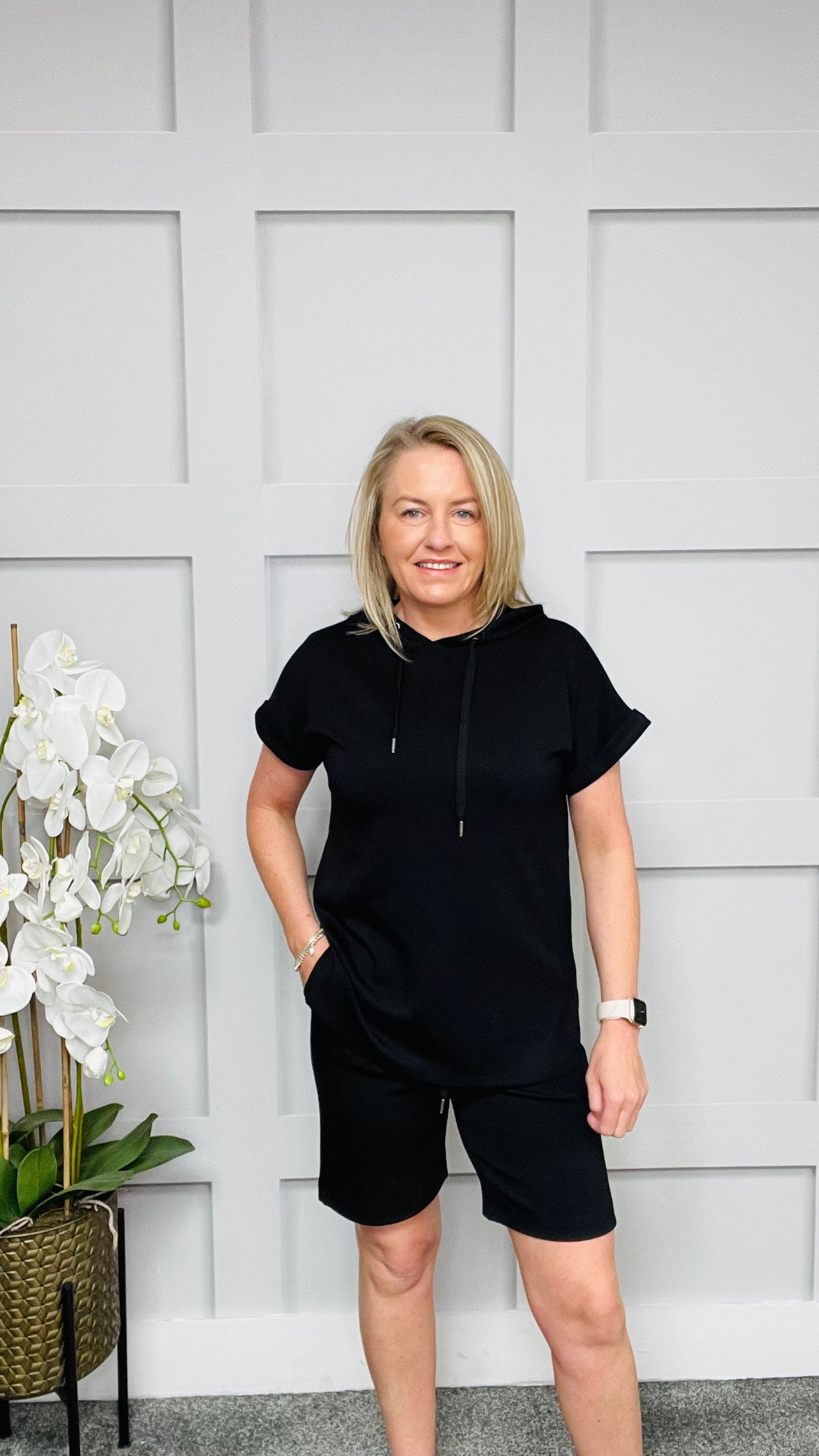 SHARON BLACK SHORTS