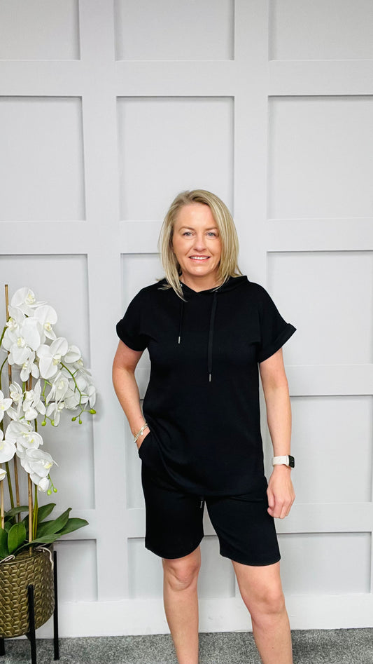 SHARON BLACK SHORTS
