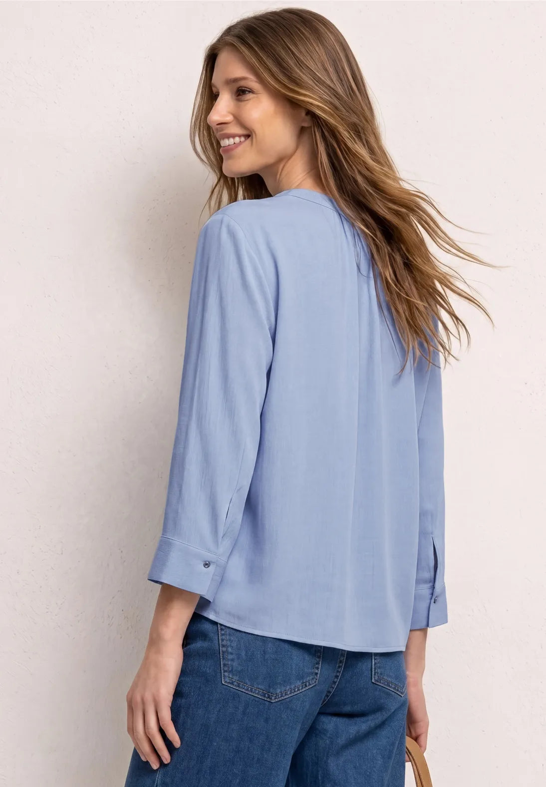 SANDY BLUE TOP