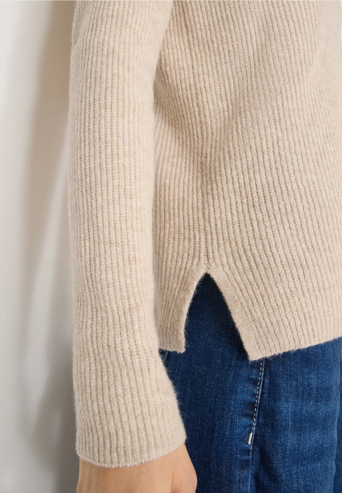 ALLY BEIGE JUMPER