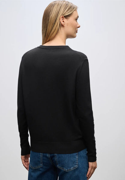 RUBY BLACK KNIT
