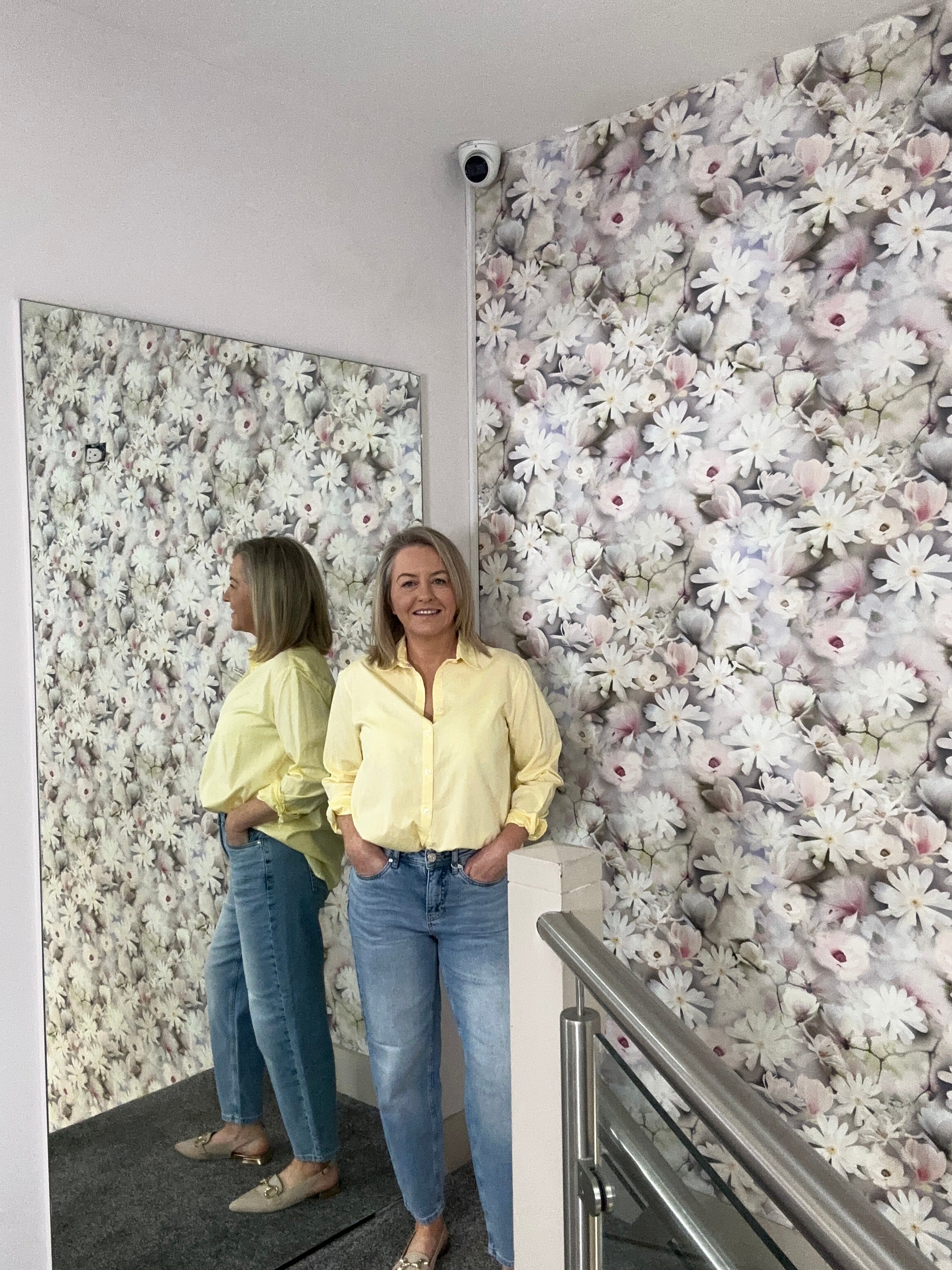 SIL YELLOW SHIRT