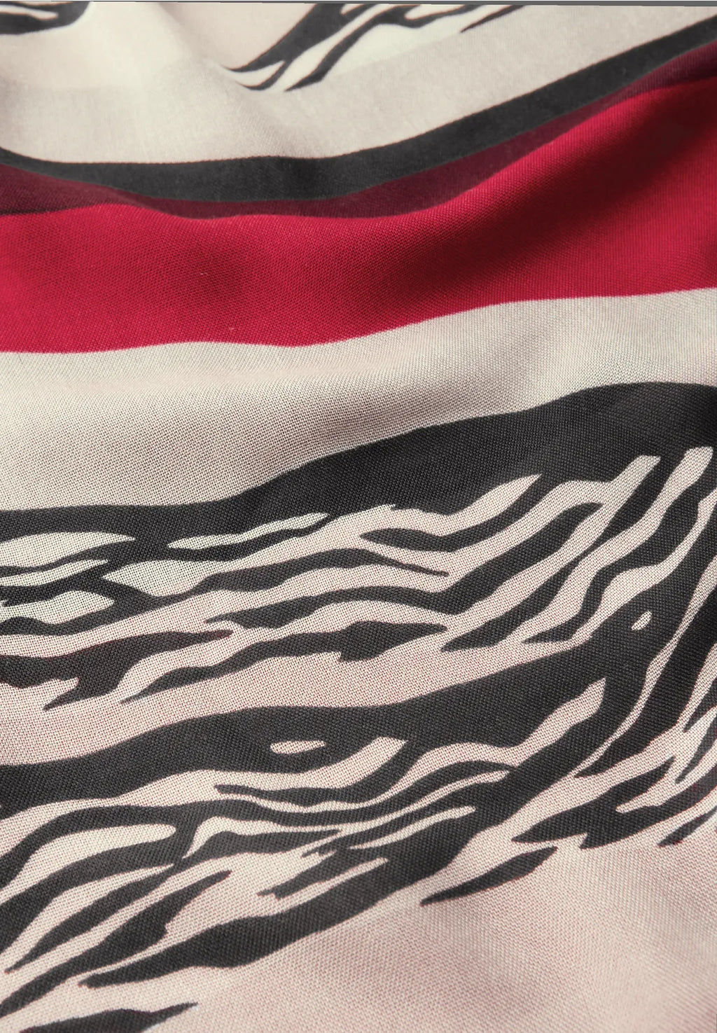 SUZY SCARF