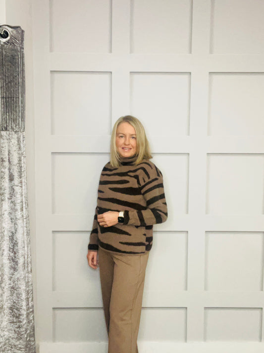 ZARA SWEATER