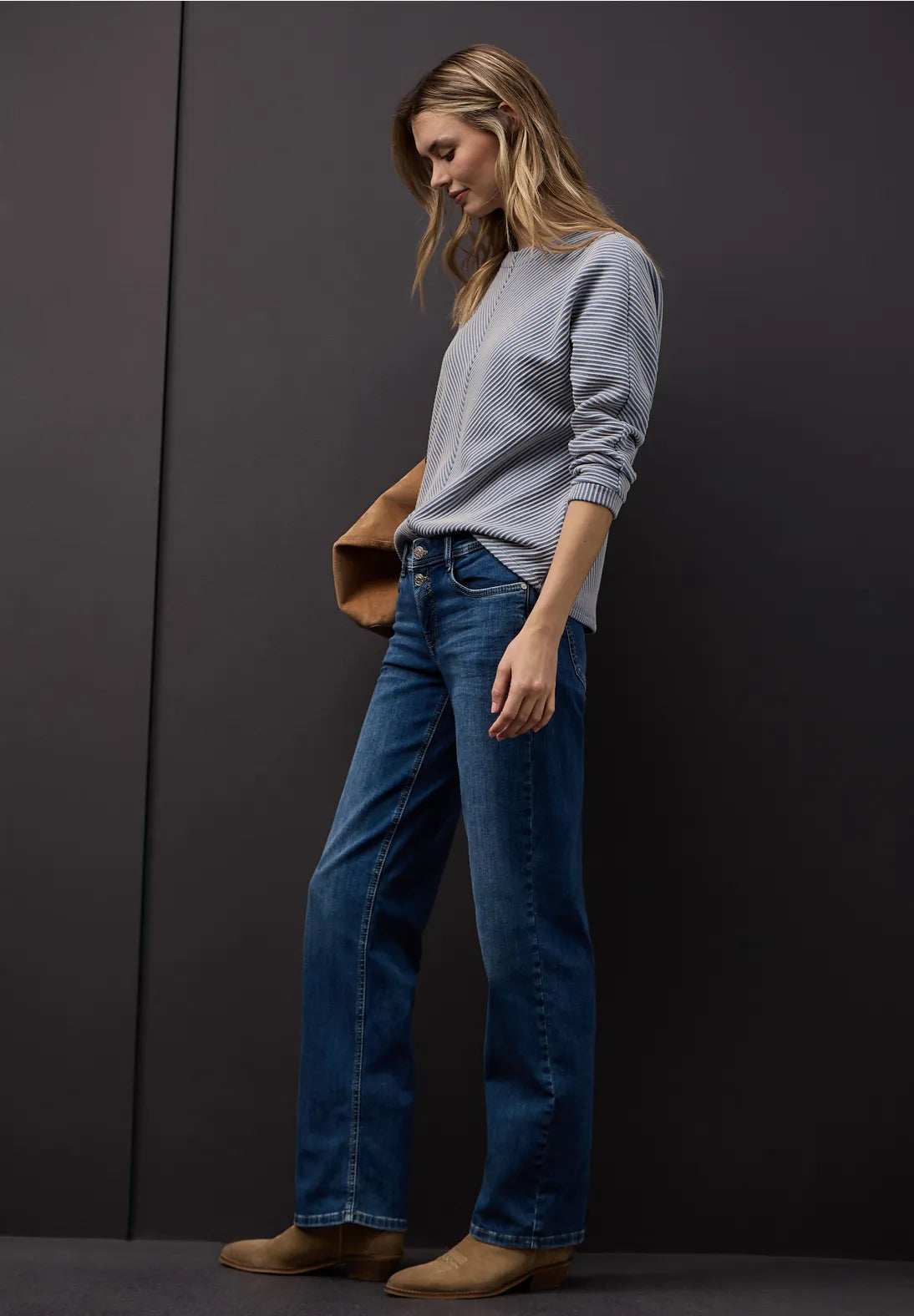 PIPA BLUE TOP