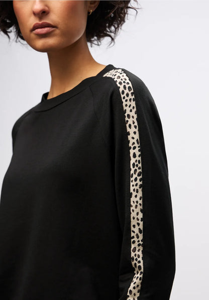 MAY BLACK TOP
