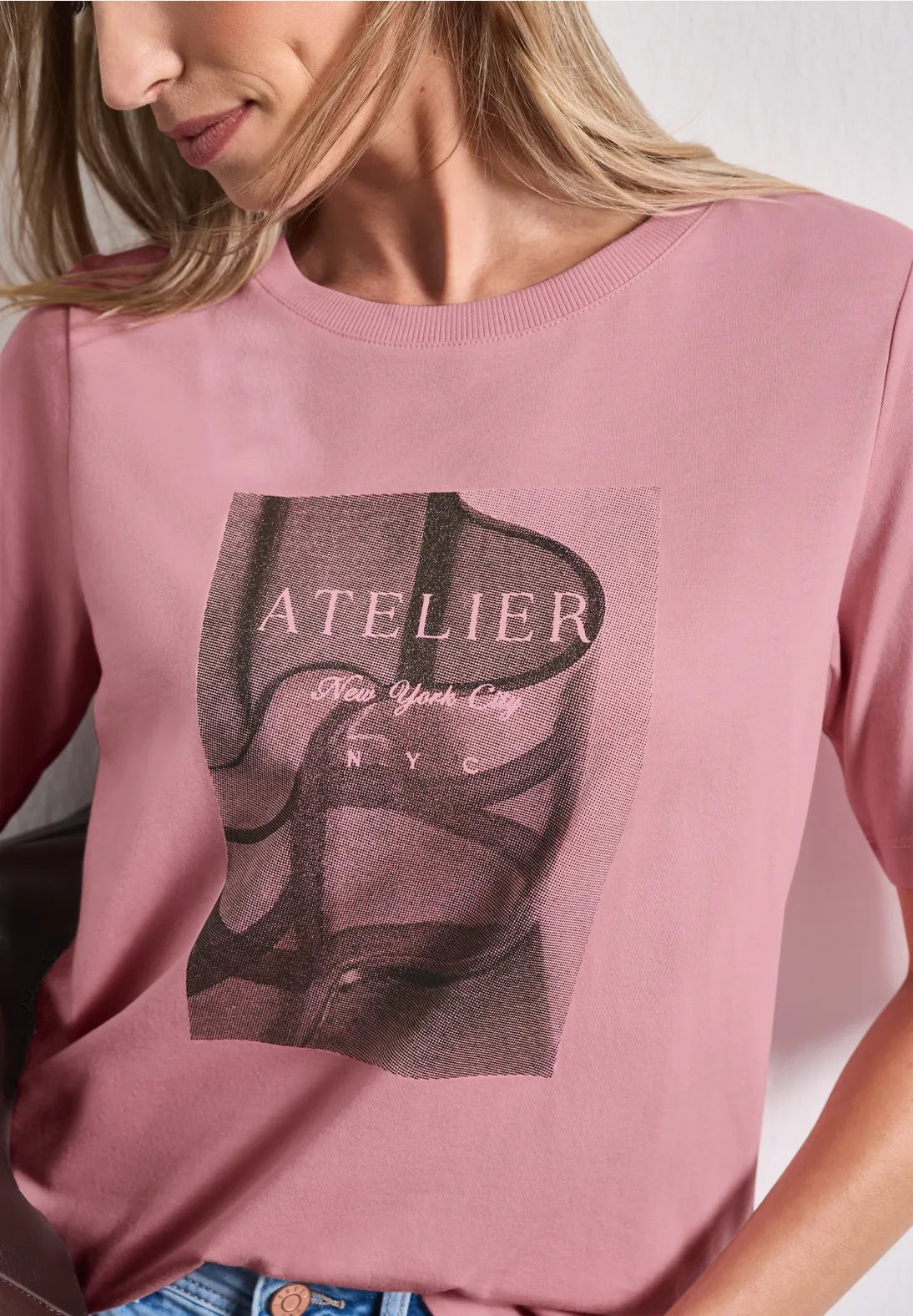 PAT PINK T-SHIRT