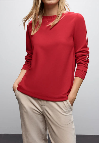 NOOR RED SWEATER