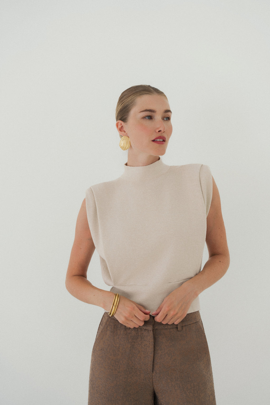 MARY CREAM TOP