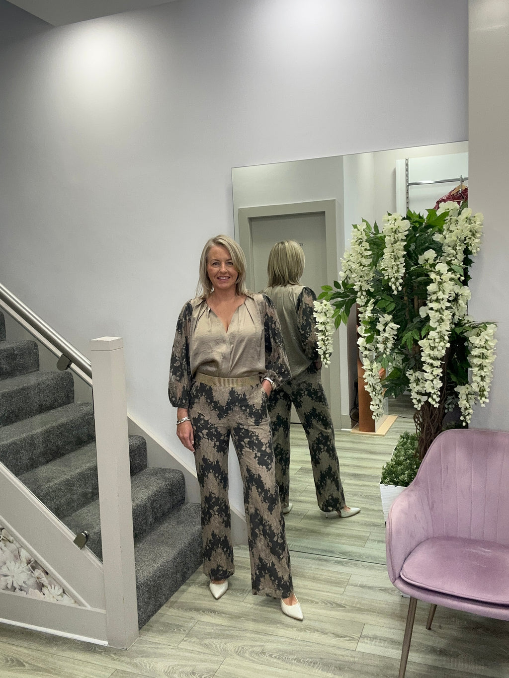 LACI BLOUSE