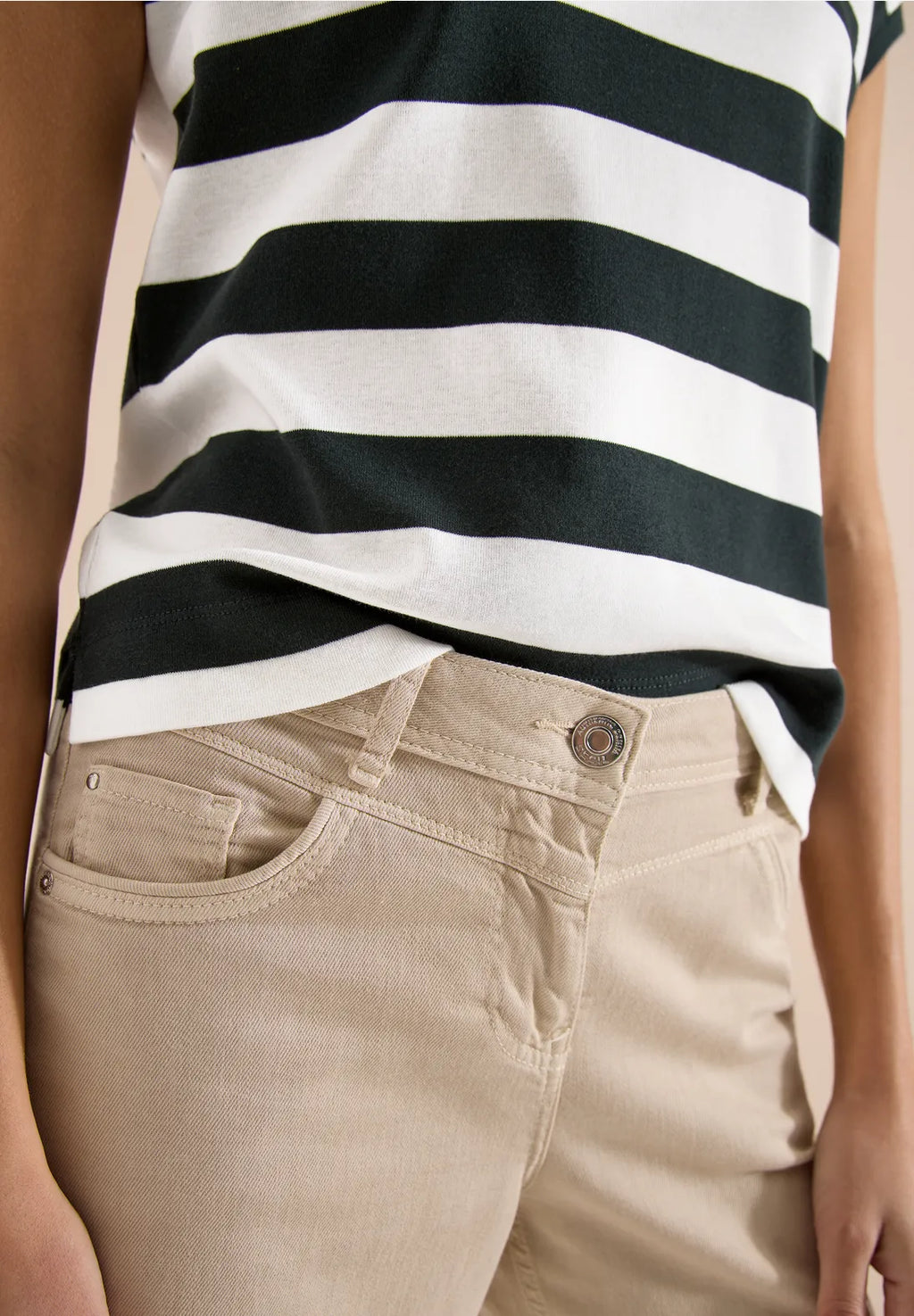 ANITA PALM  TEE
