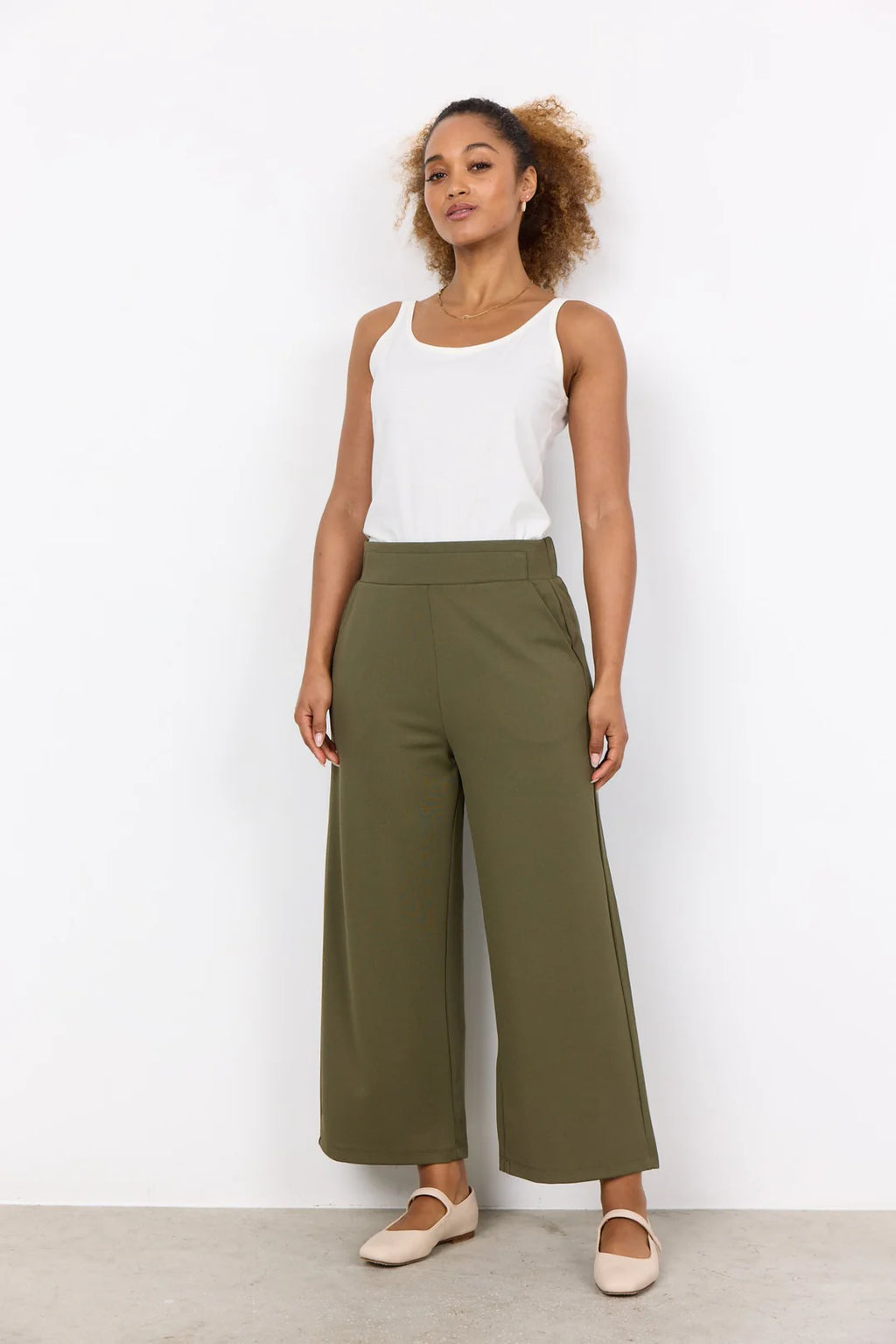 SIHAM KHAKI TROUSER