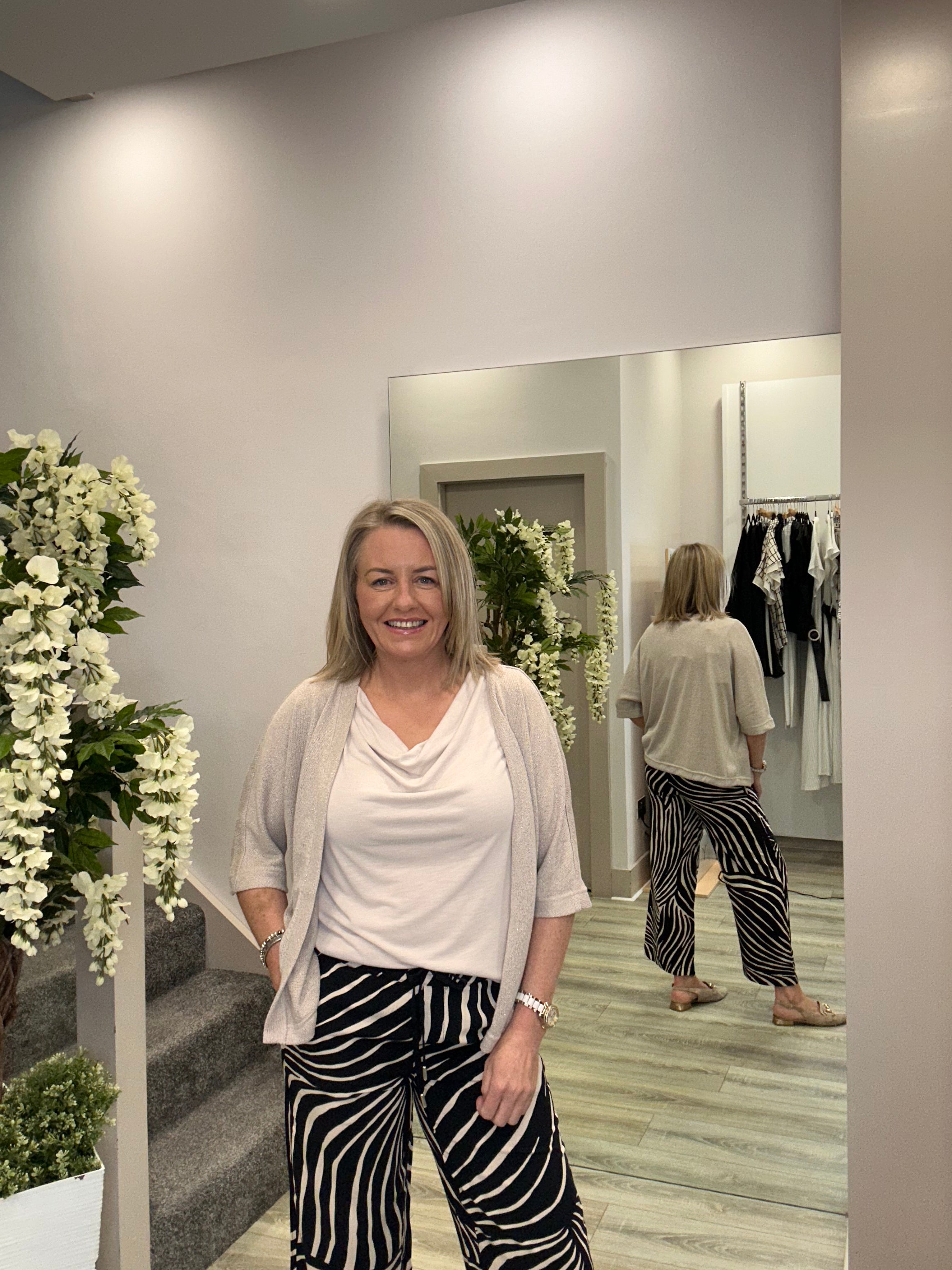HELEN BEIGE CARDIGAN