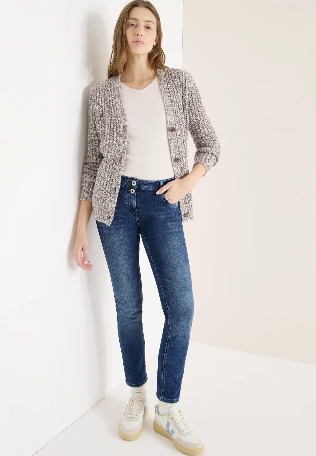 CHARLIZE JEANS