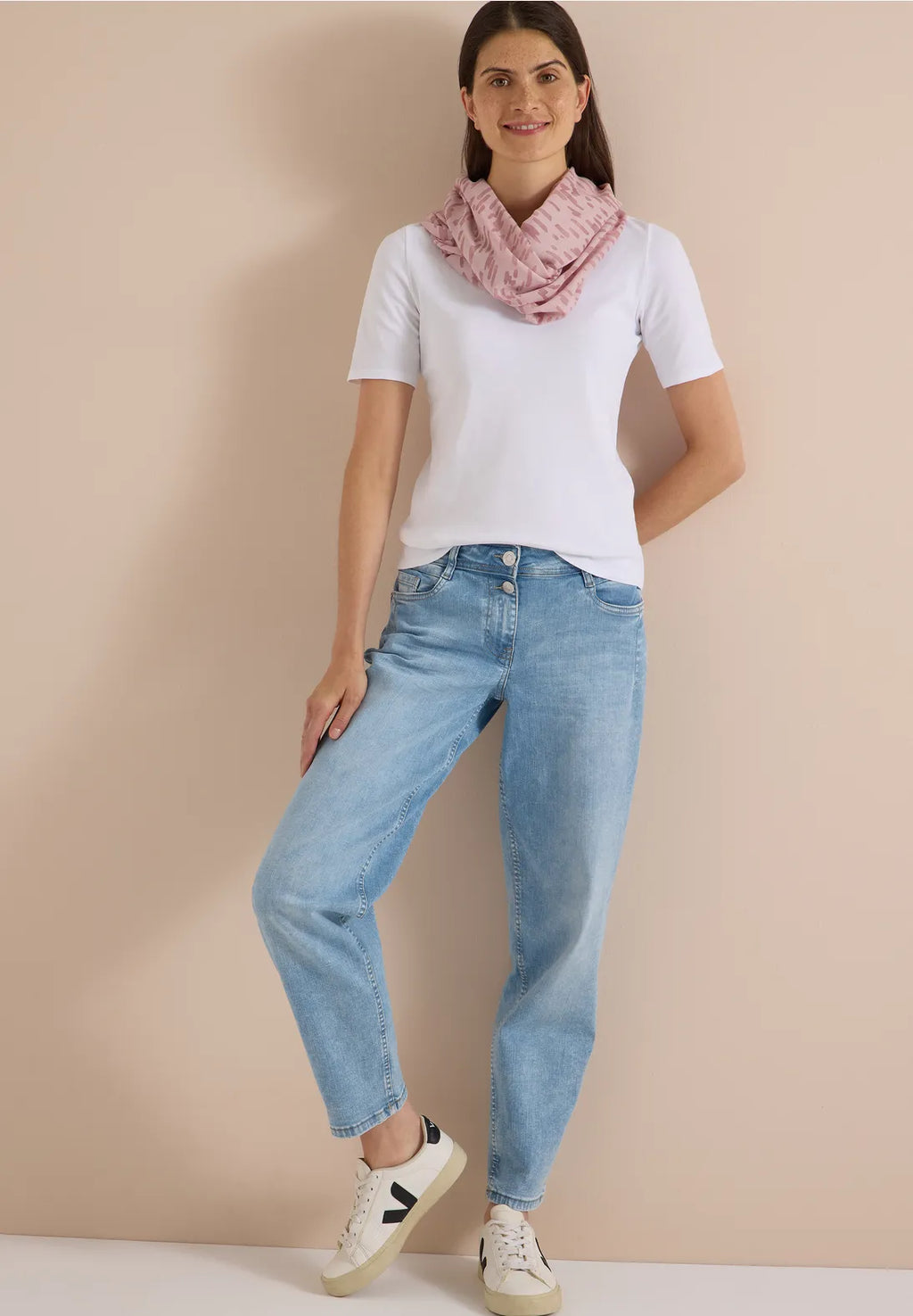 BELLA ROSE  SCARF
