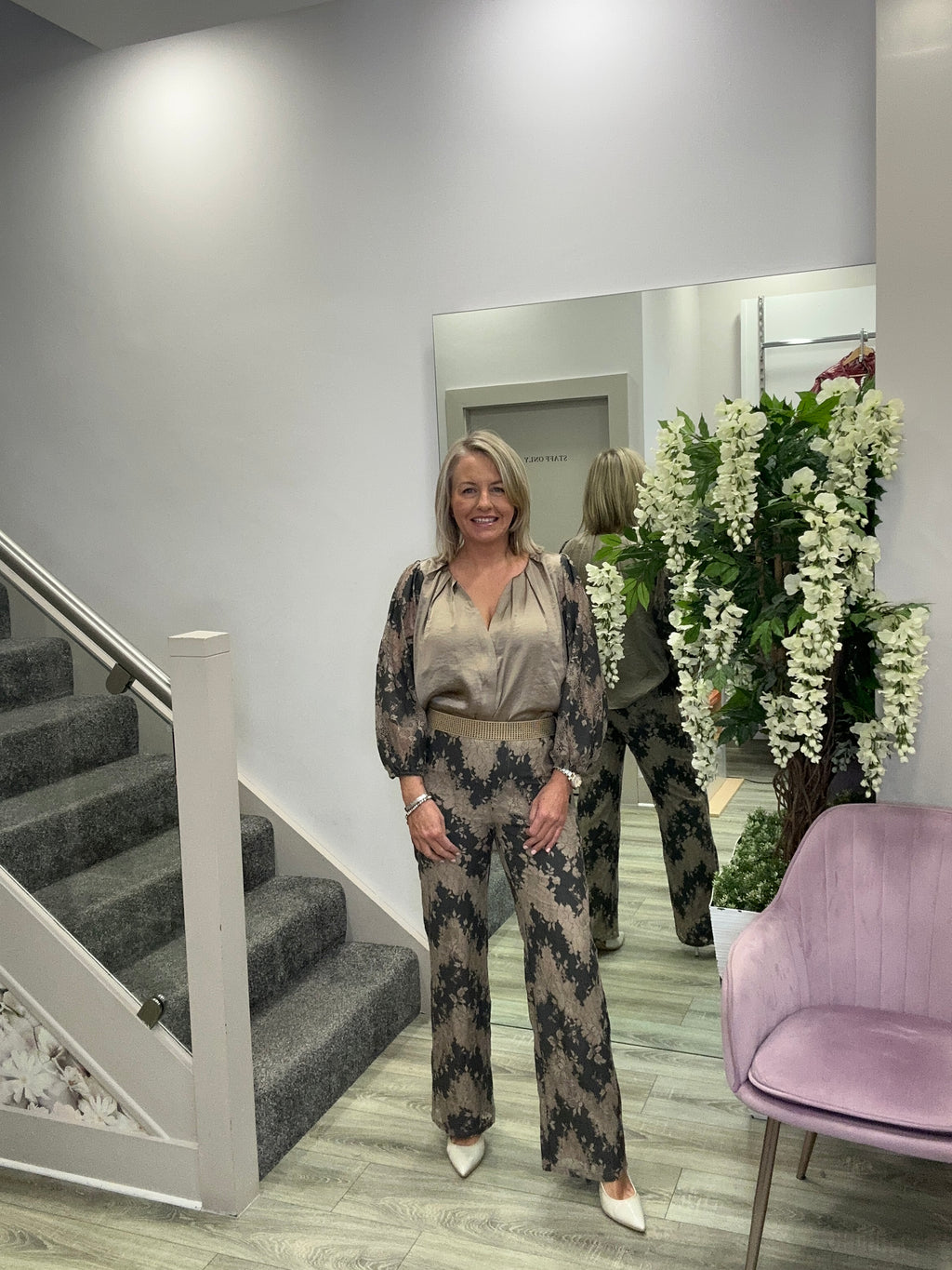 LACI BLOUSE