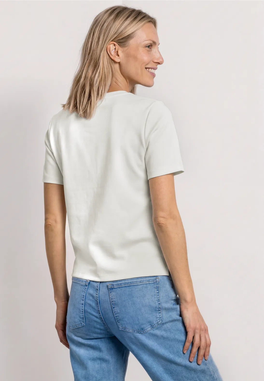 PETRA WHITE TEE