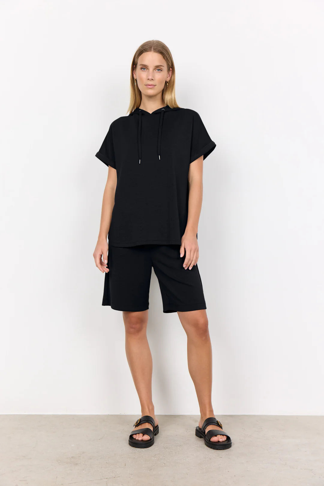 SUSAN BLACK TOP