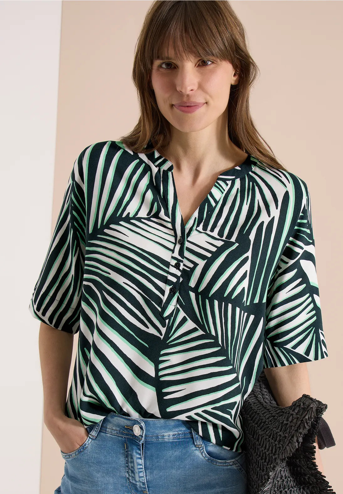 TANYA TOP