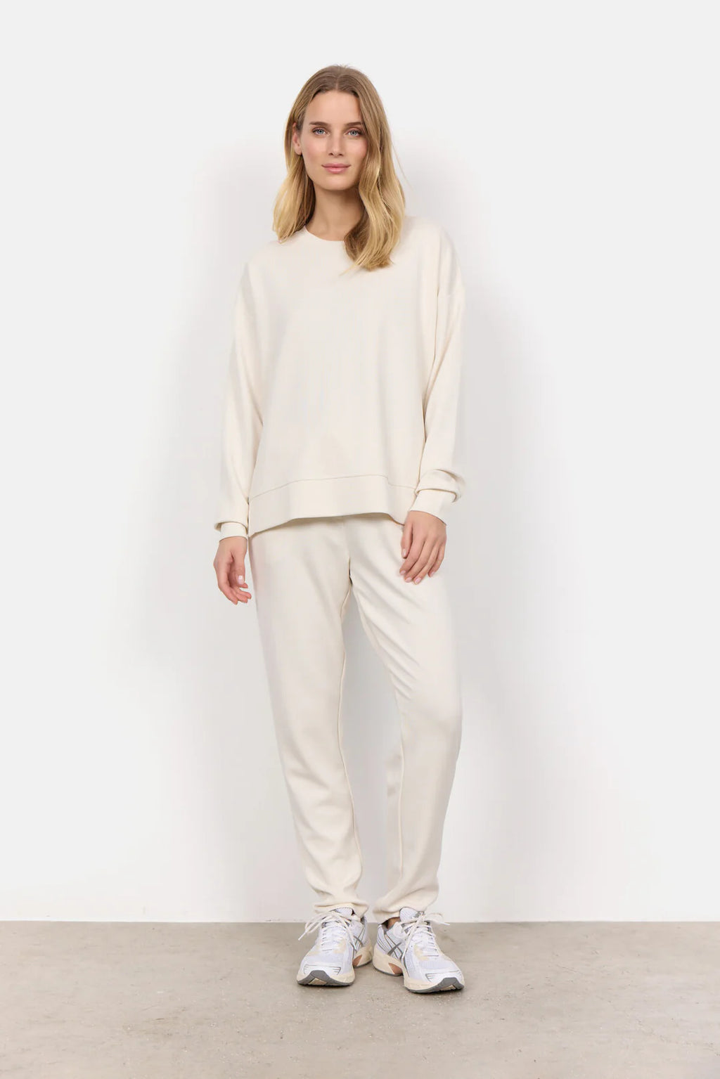 JILL CREAM SWEATER