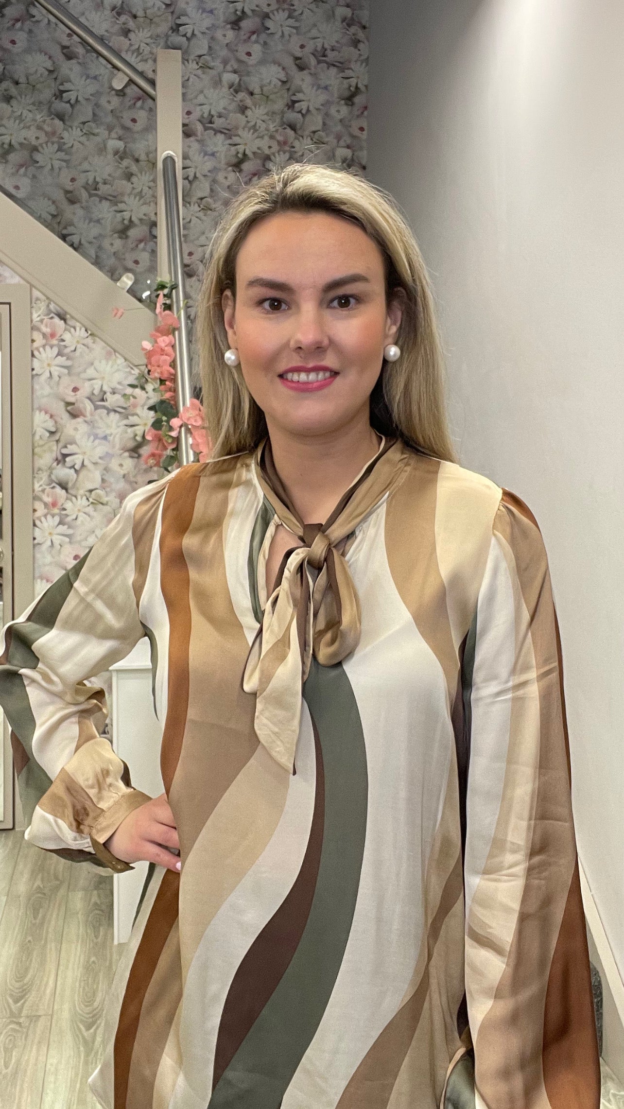 NINA TUNIC