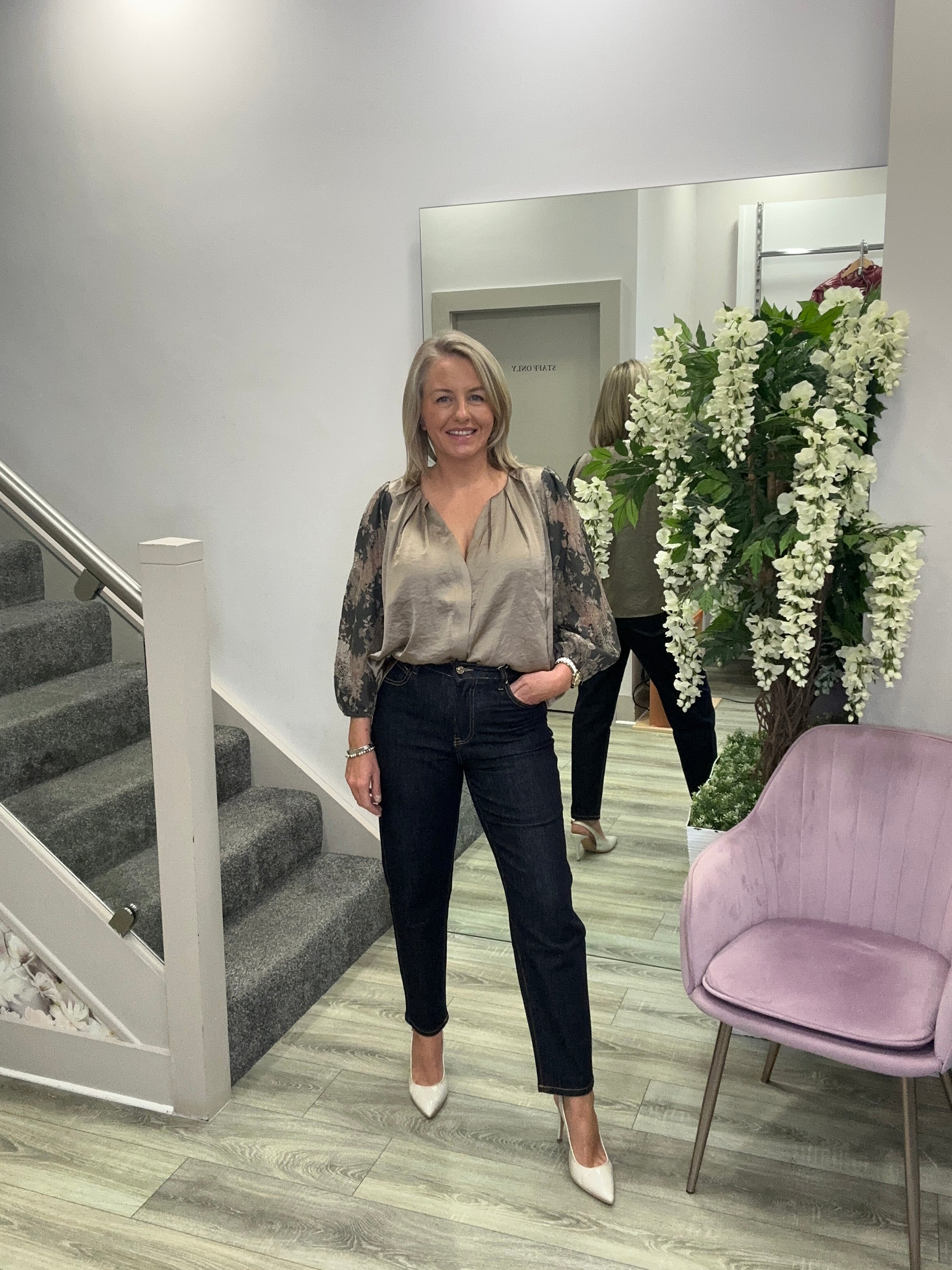 LACI BLOUSE