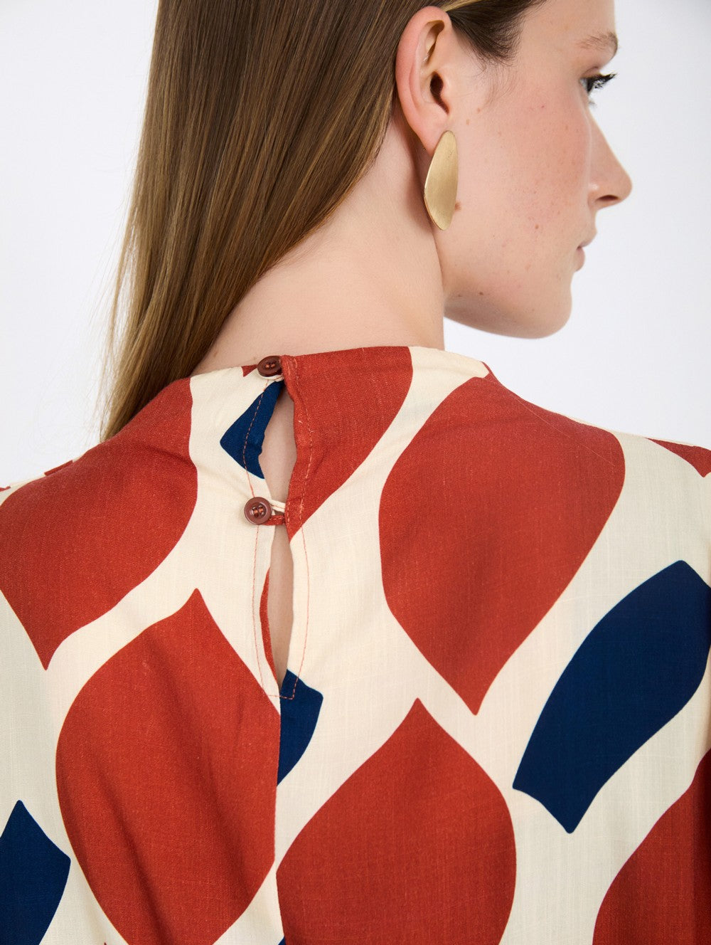 TAND BLOUSE
