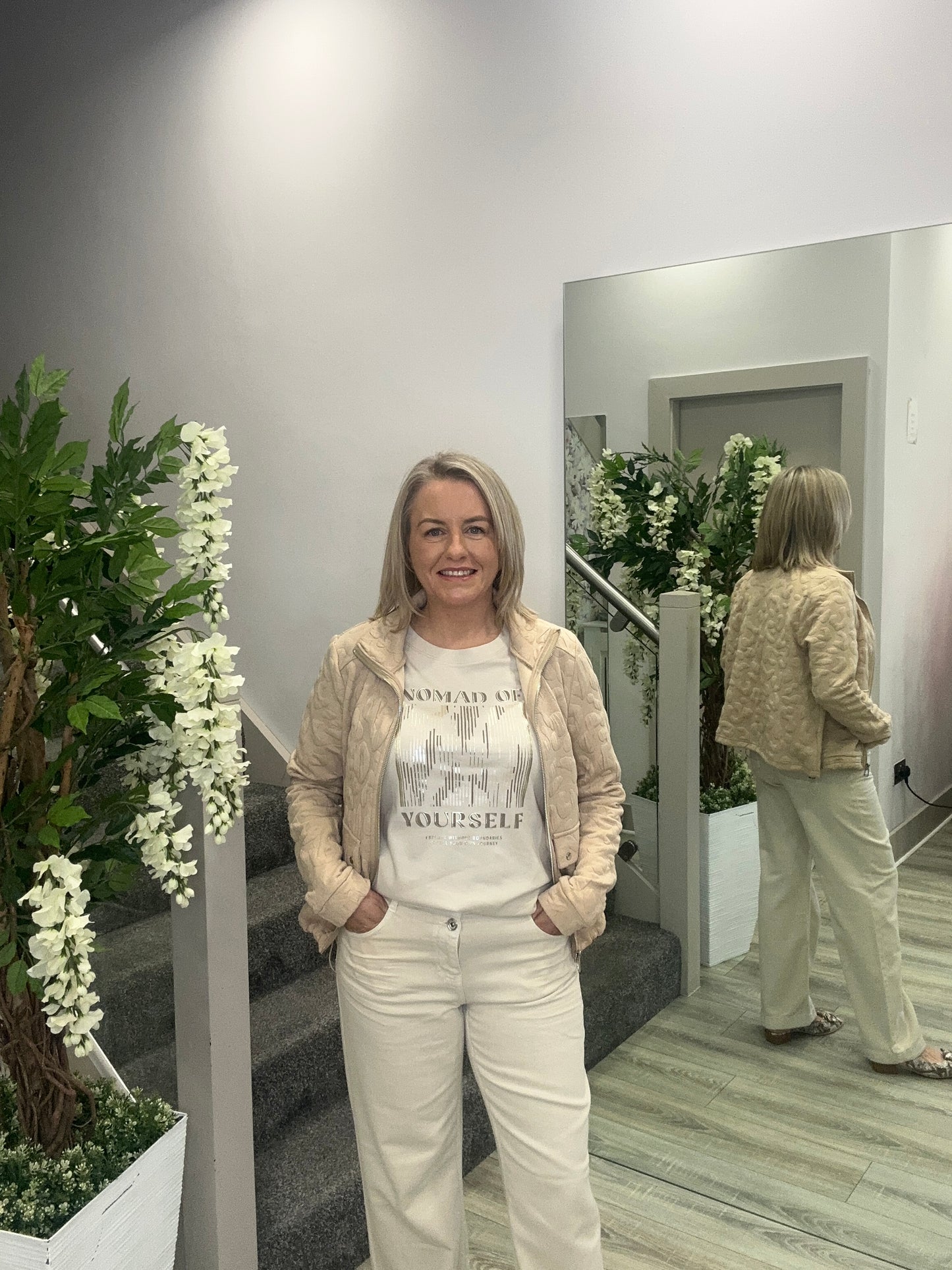 ELIZA BEIGE TEE