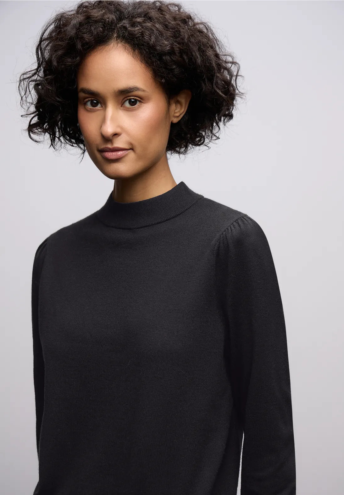 KAT BLACK  KNIT