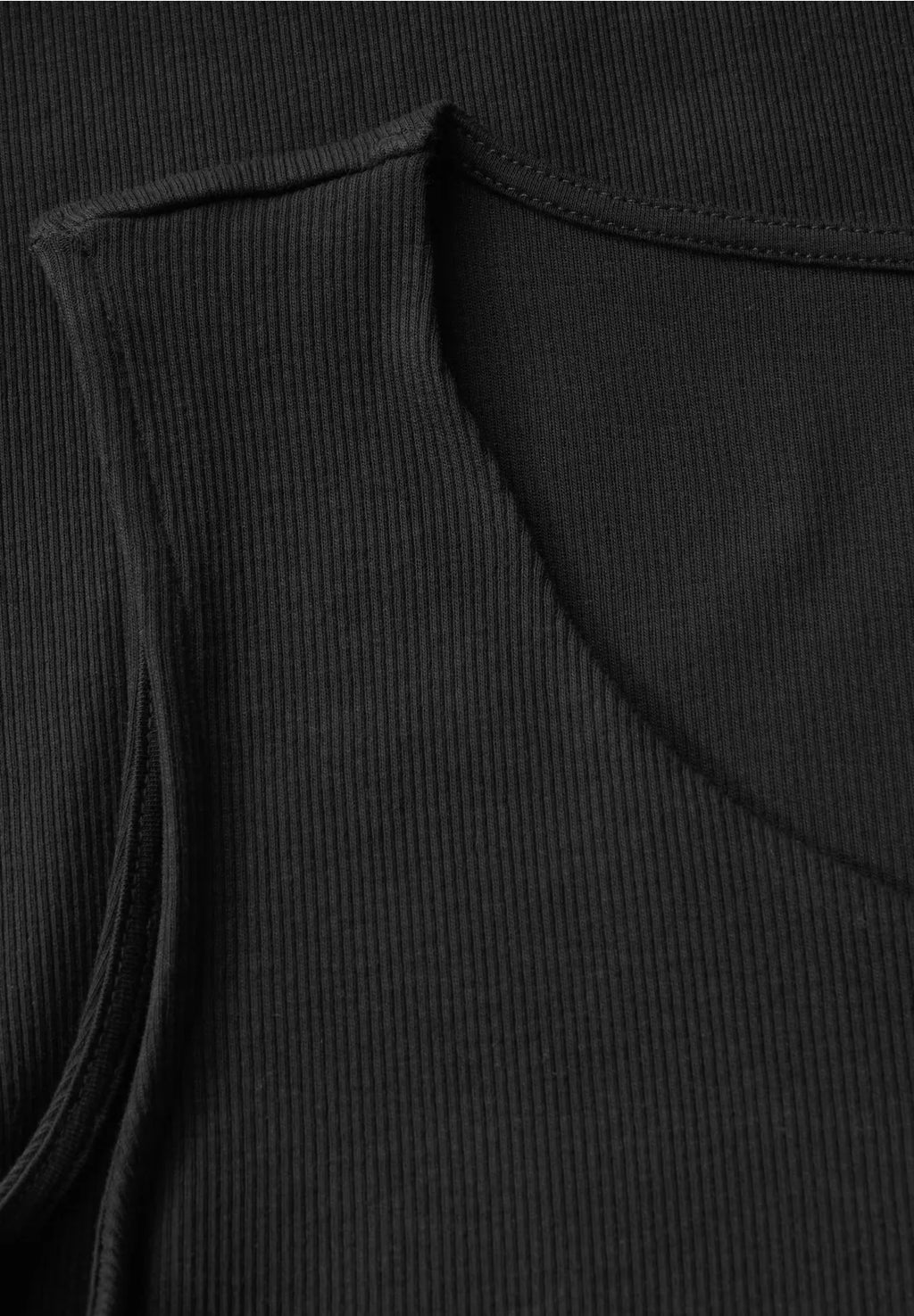 ELISE BLACK TOP
