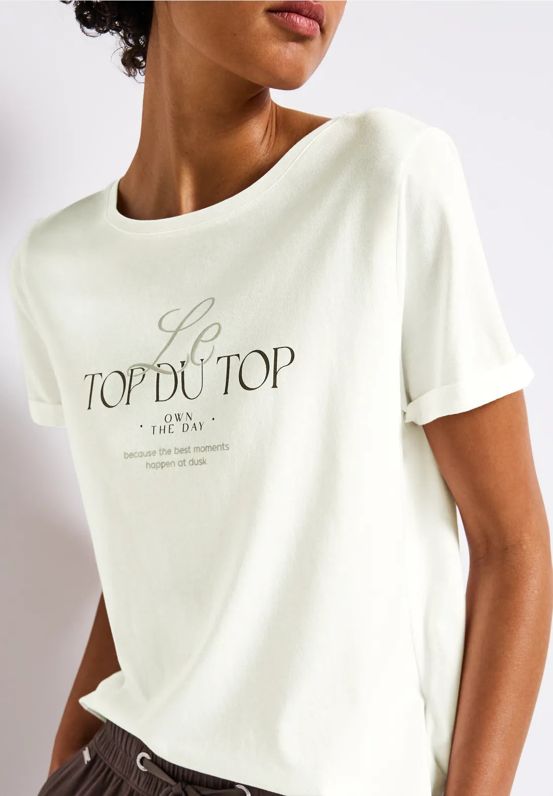 TOP WHITE TEE