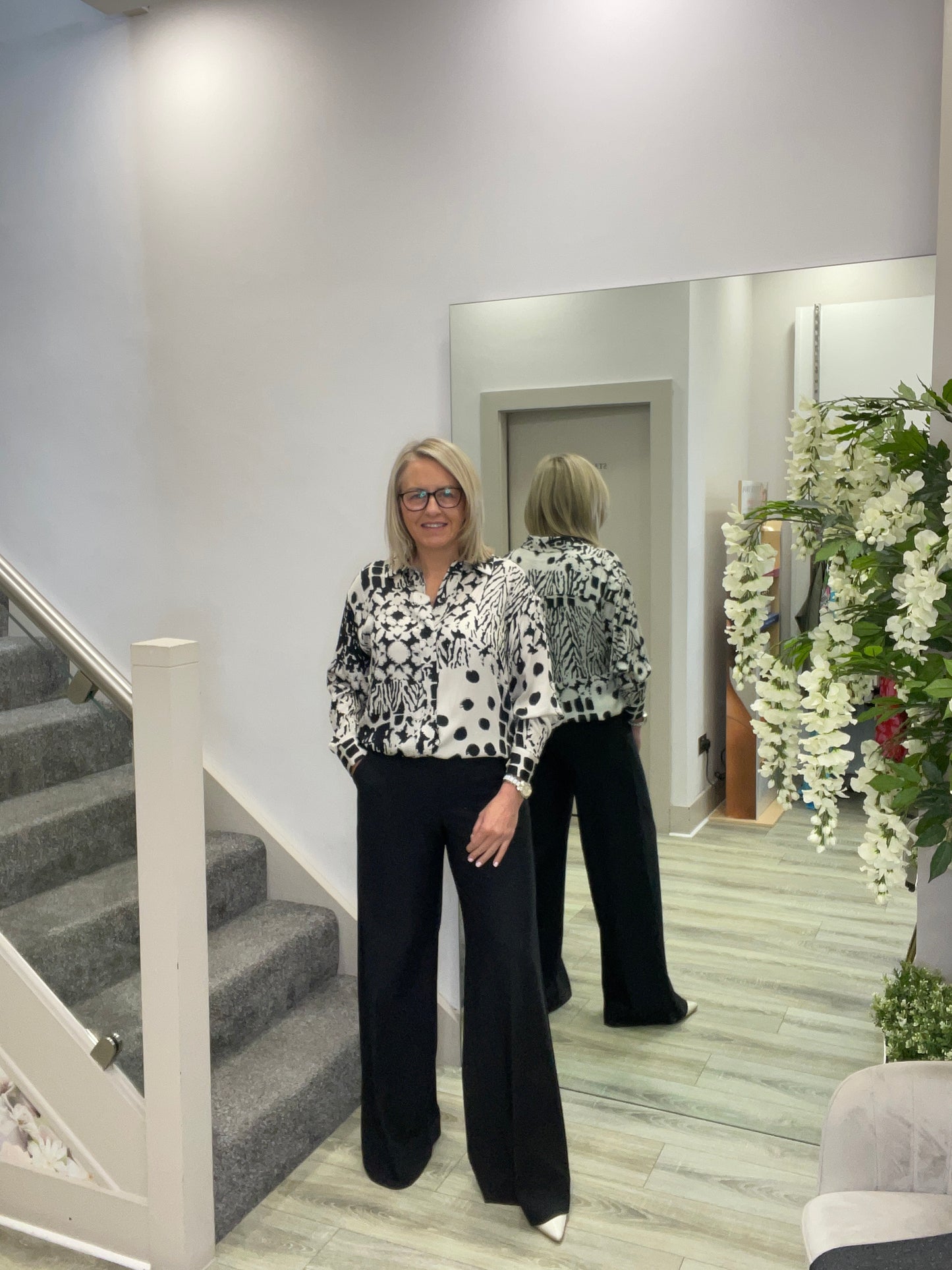 LIZZY BLACK TROUSERS