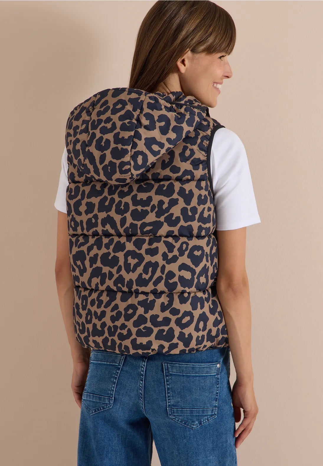 NIAMH CAMEL GILET