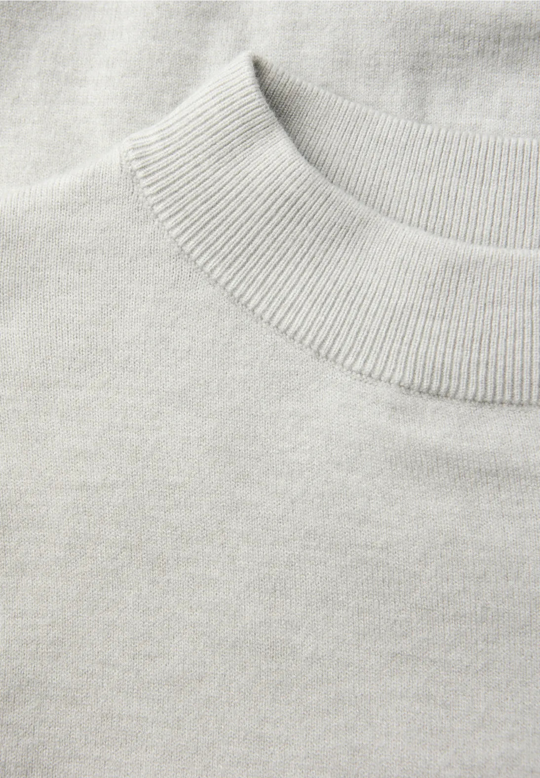 KAT GREY KNIT