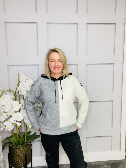 FLORA SWEATER